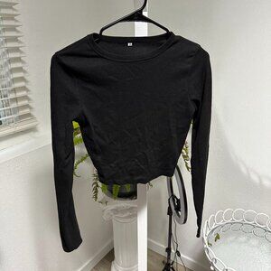 Basic Black Ribbed Long Sleeve